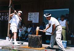 餅つき